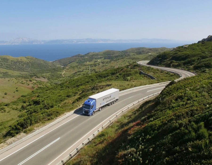 iveco-new-stralis-np-green-mobility_28222781451_o iveco-new-stralis-np-green-mobility_28222781451_o