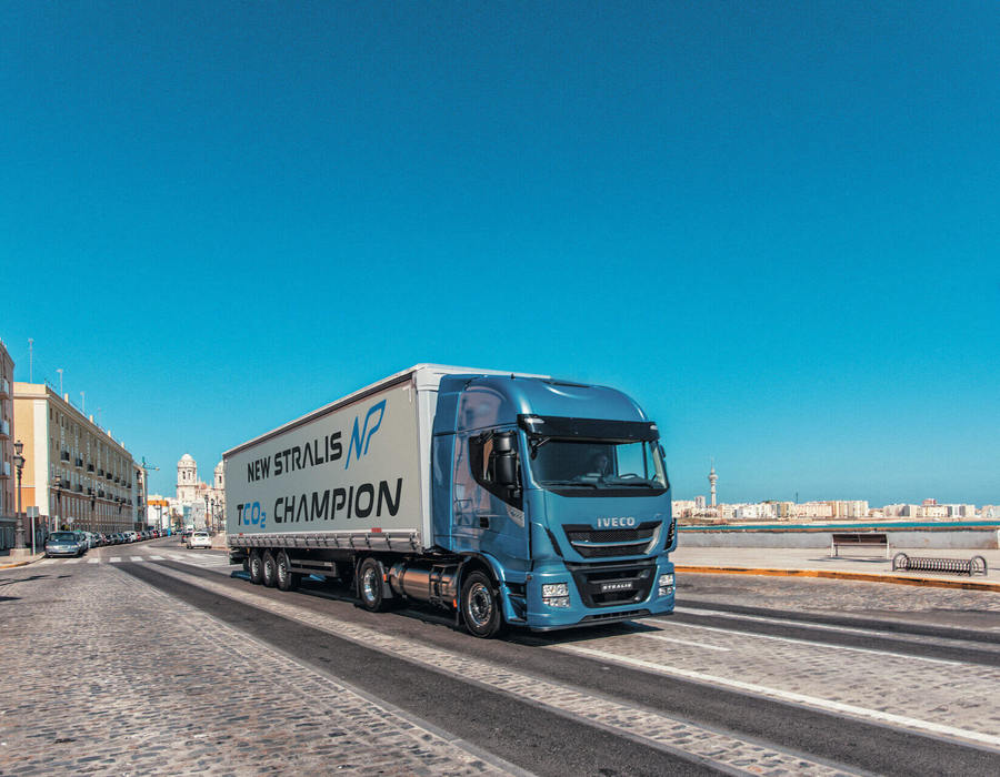 iveco-new-stralis-np-harbour_28267399016_o iveco-new-stralis-np-harbour_28267399016_o