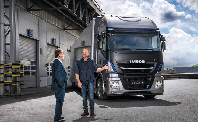 iveco-new-stralis-xp-delivering_27818426006_o iveco-new-stralis-xp-delivering_27818426006_o