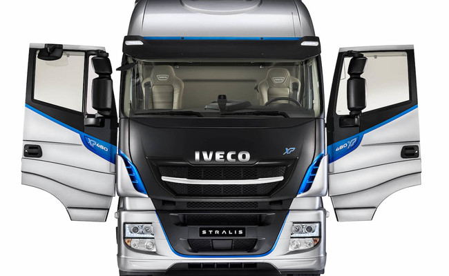 iveco-new-stralis-xp-doors_27818428296_o iveco-new-stralis-xp-doors_27818428296_o