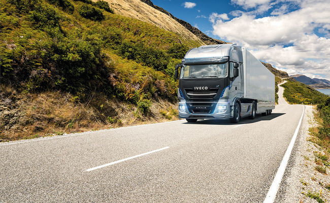 iveco-new-stralis-xp-road_27818427126_o iveco-new-stralis-xp-road_27818427126_o